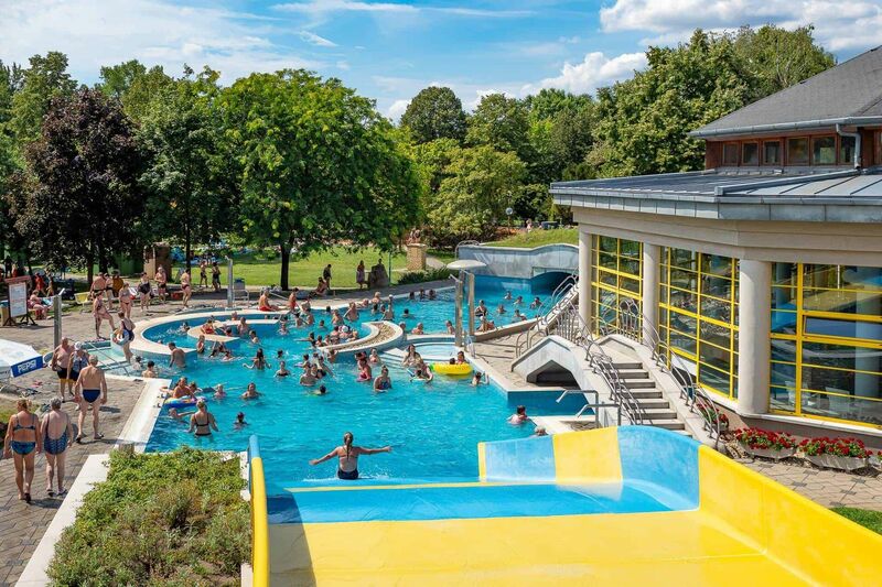 Olcsó szállások Kiskunmajsa 4 napos feltöltődés Kiskunmajsán! - Jonathermál Panzió és Kemping -19%! Már 64 200 Ft/2 fő/3 éj-től!