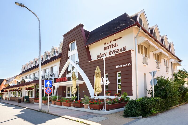 Olcsó szállások Hajdúszoboszló Frissítő pihenés Hajdúszoboszlón! - Hotel Négy Évszak***superior -25%! Már 64 990 Ft/2 fő/2 éj-től!