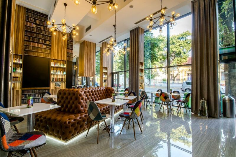 Olcsó szállások Szeged Stílusos felfrissülés Szeged szívében! - Science Hotel**** Szeged -34%! Már 64 900 Ft/2 fő/2 éj-től!