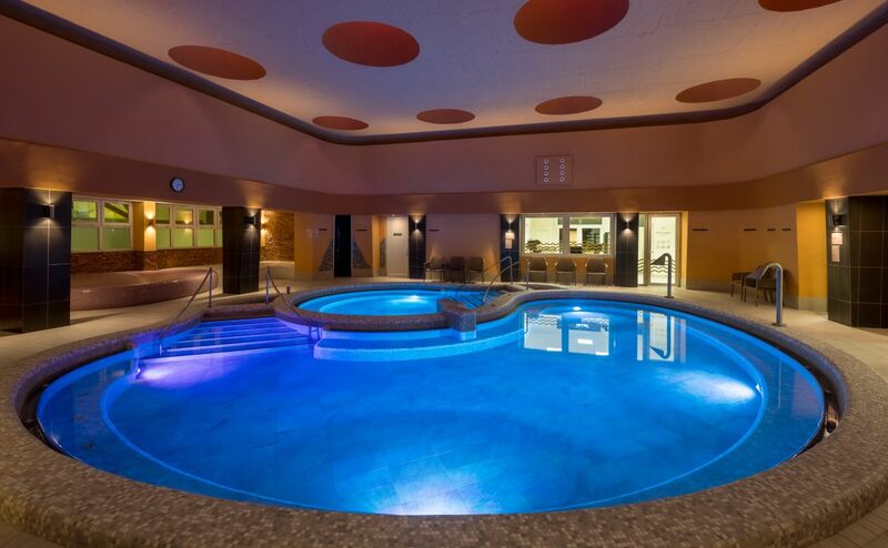 Olcsó szállás Eger 4 csillagos fürdőzés Egerben! - Hunguest Hotel Flóra**** -9%! Már 94 900 Ft/2 fő/2 éj-től! nyaralások