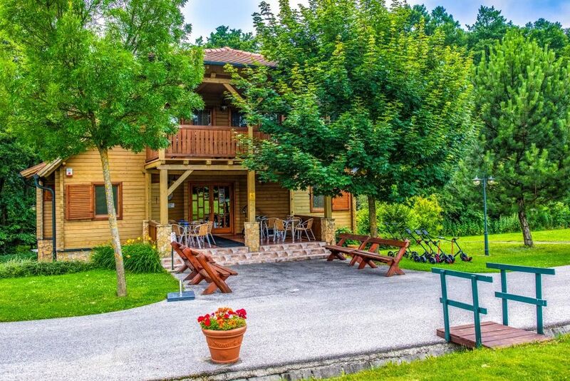 Olcsó szállás Zirc Erdei pihenés a Bakony szívében! - Szarvaskút Vendégházak +16 -18%! Már 70 900 Ft/2 fő/2 éj-től! nyaralások