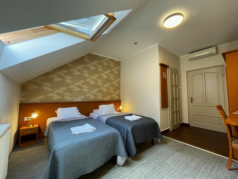 Olcsó szállás Pécs Felhőtlen pihenés Pécs szívében! - König Hotel*** ! Már 44 000 Ft/2 fő/2 éj-től! nyaralások