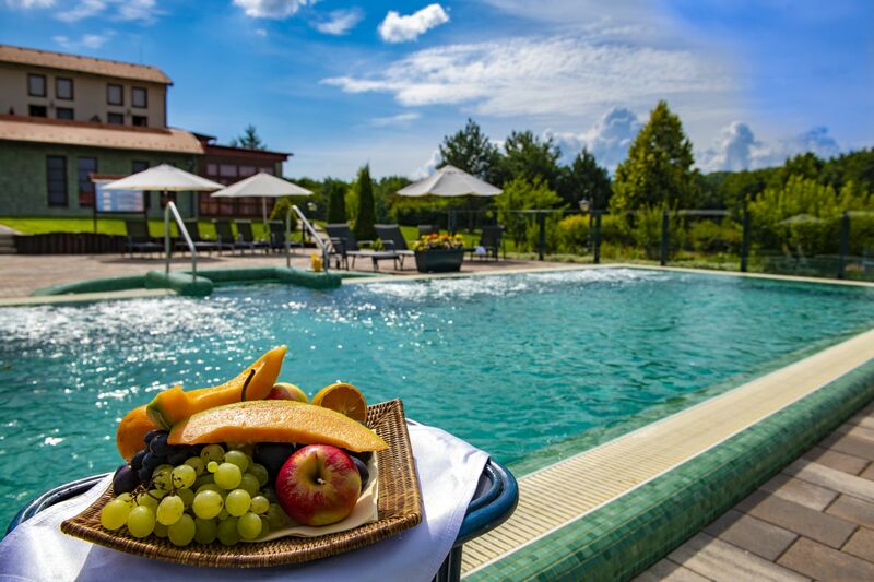 Olcsó szállás Zirc Páros kikapcsolódás a Bakonyban! - Szarvaskút Bakony Resort +16 -7%! Már 79 900 Ft/2 fő/2 éj-től! nyaralások